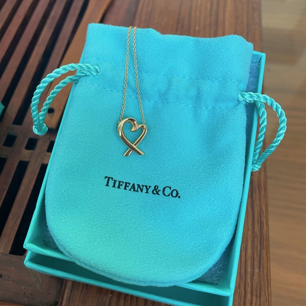 Tiffany & Co. Loving Heart Pendant necklace